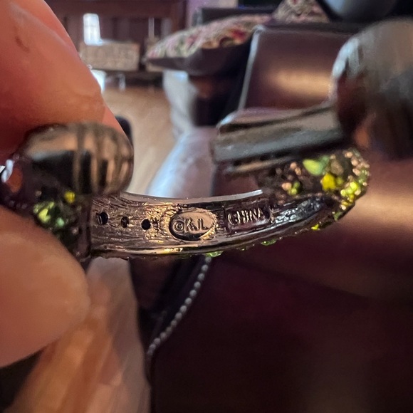 Kenneth Jay Lane snake clip on earrings - Picture 5 of 5